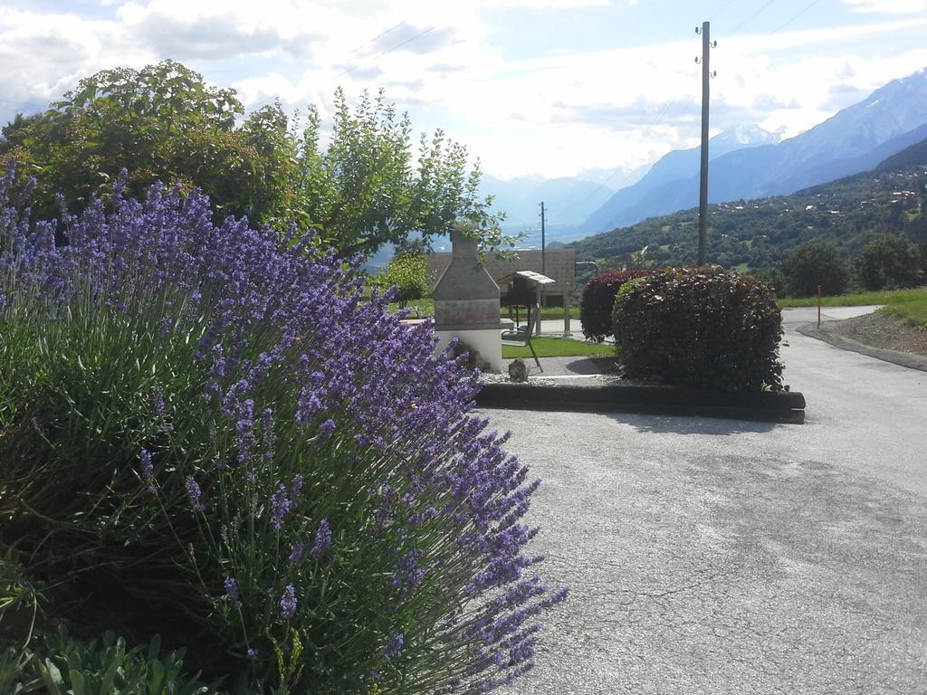 Studio Le Plan Clou Arbaz Exterior foto